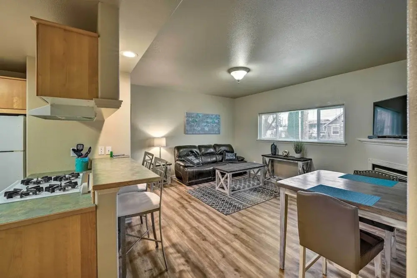 Central Apt: Private Fireplace & Patio Access