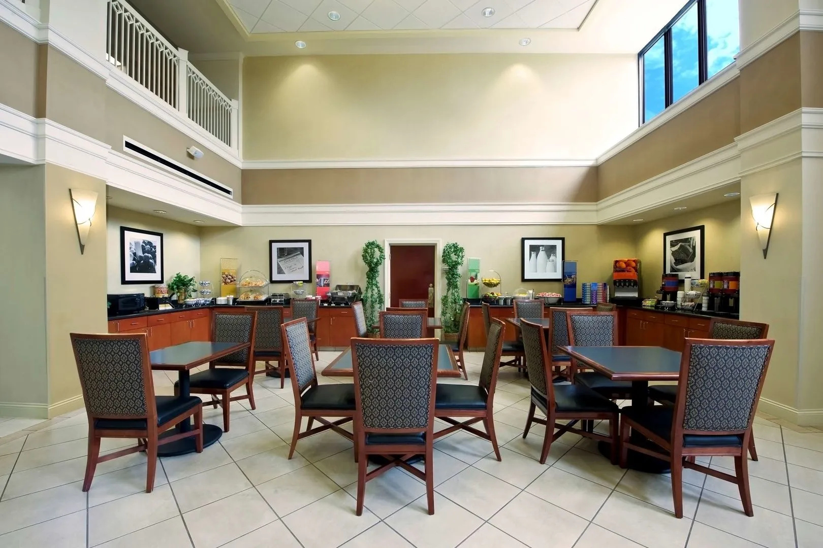 Hampton Inn & Suites Atlanta Airport North I-85