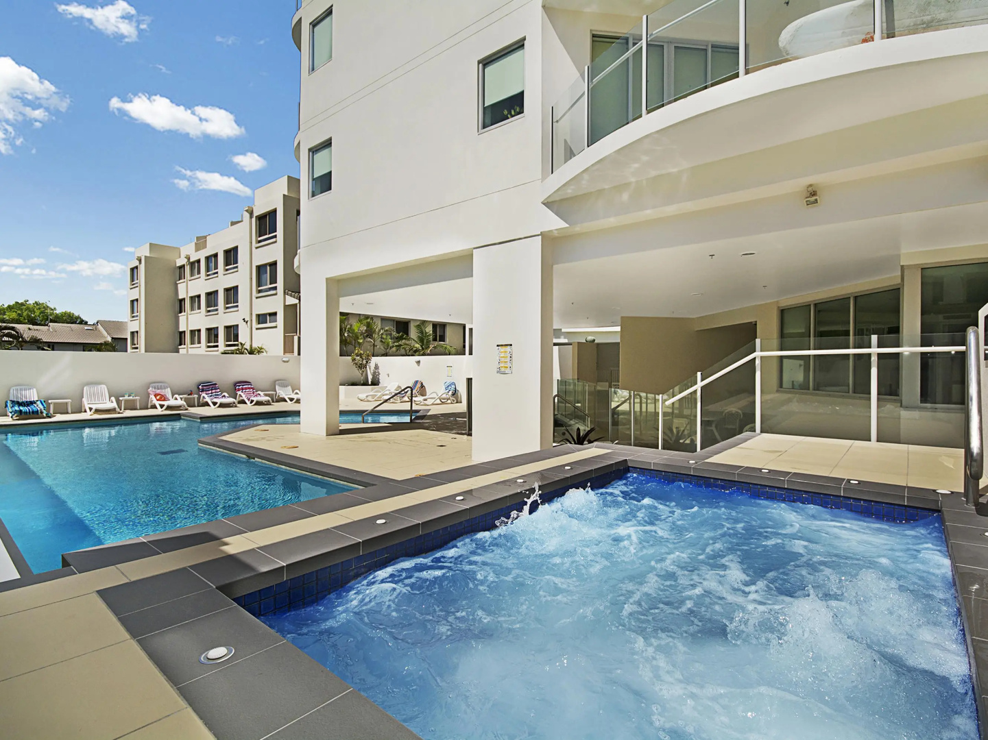 Aqua Vista Resort
