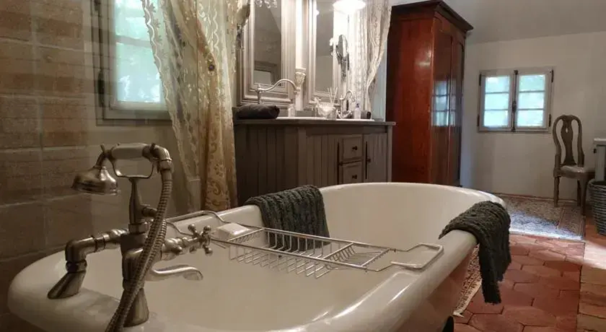 Chateau Vue Boussac Chambres dHôtes