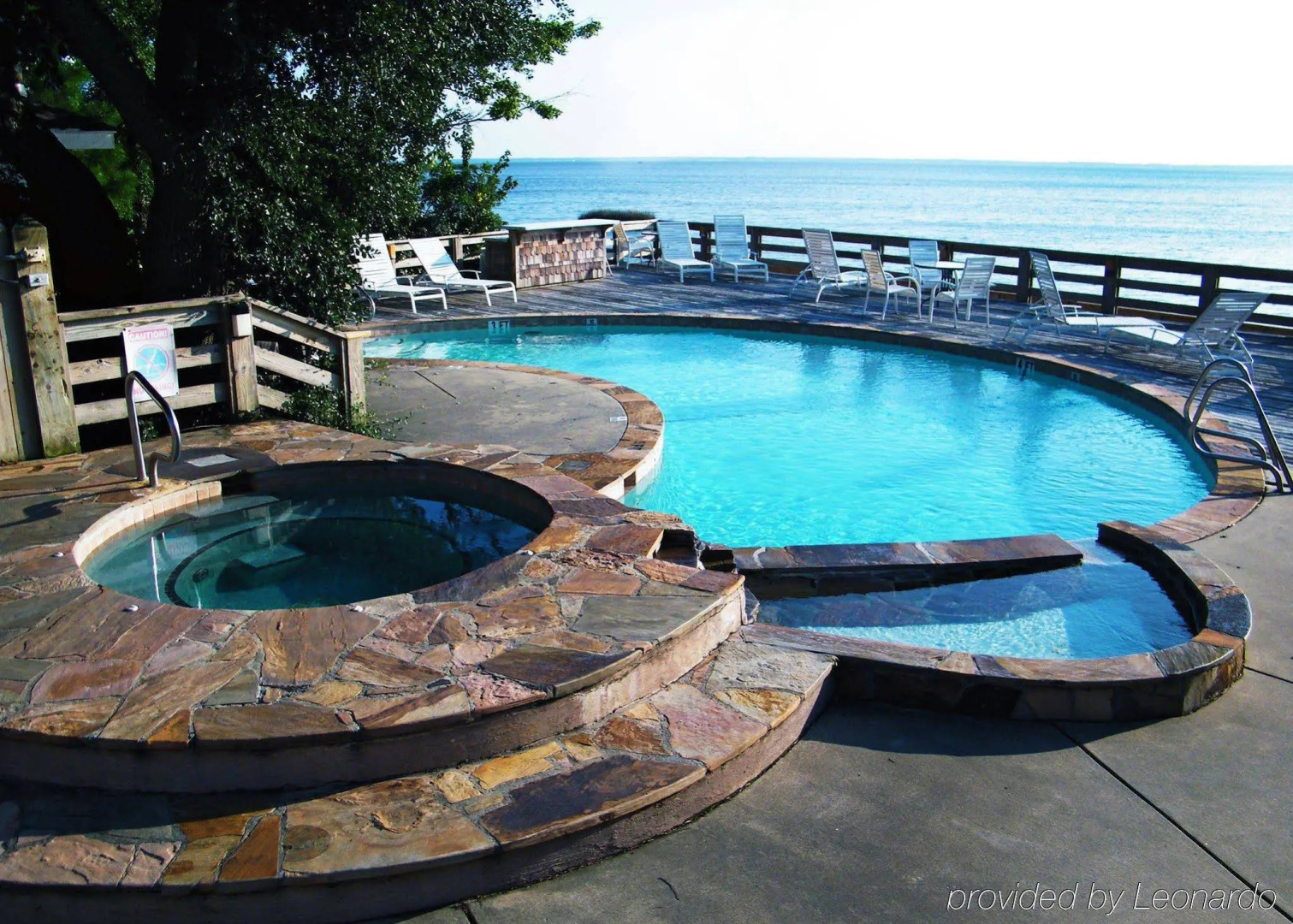 The Inn At Corolla Light