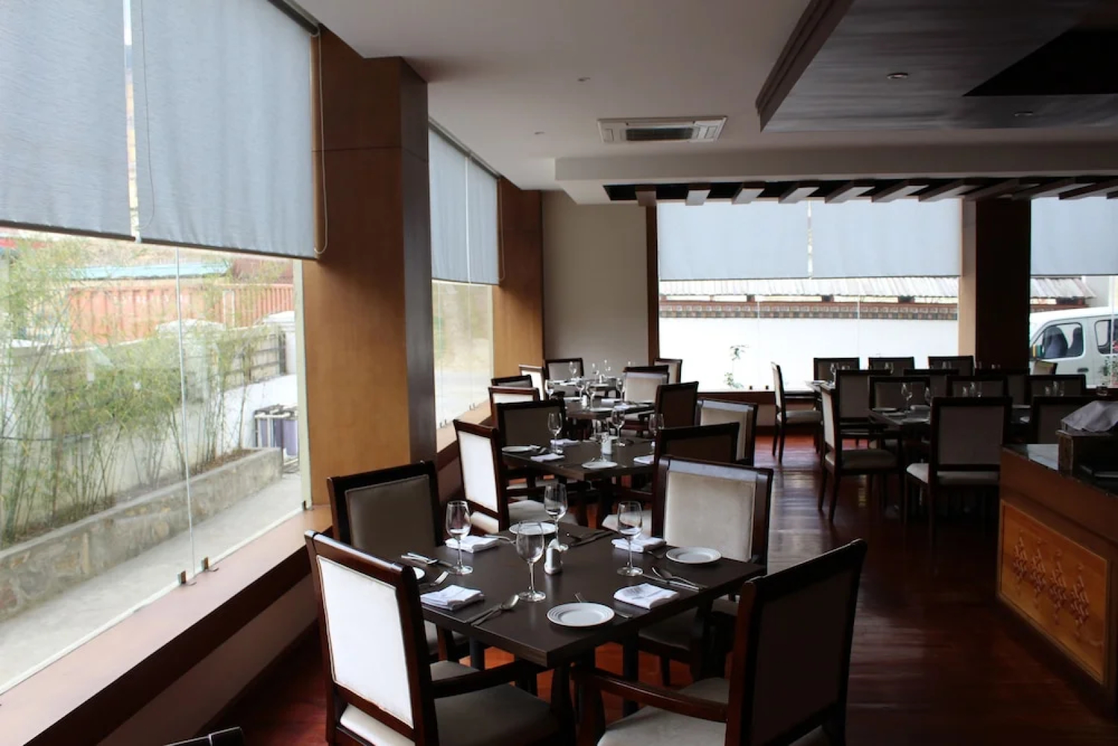 Ariya Hotel