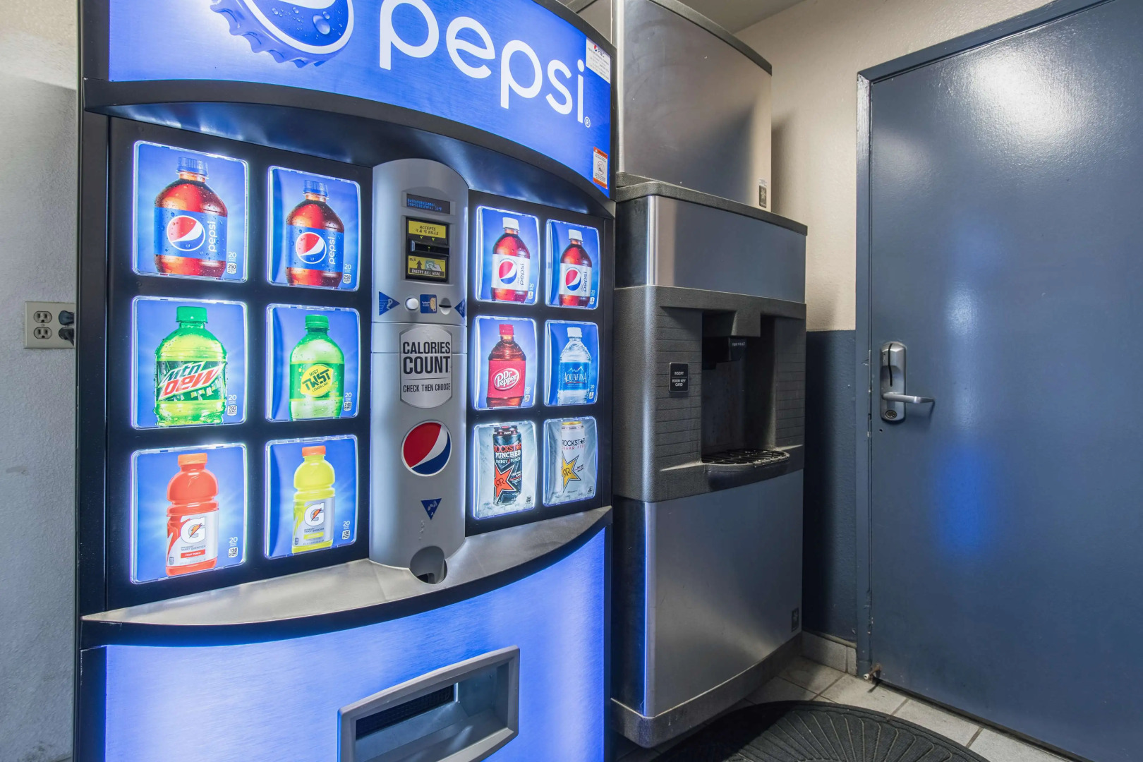 Motel 6 Kingsburg, CA