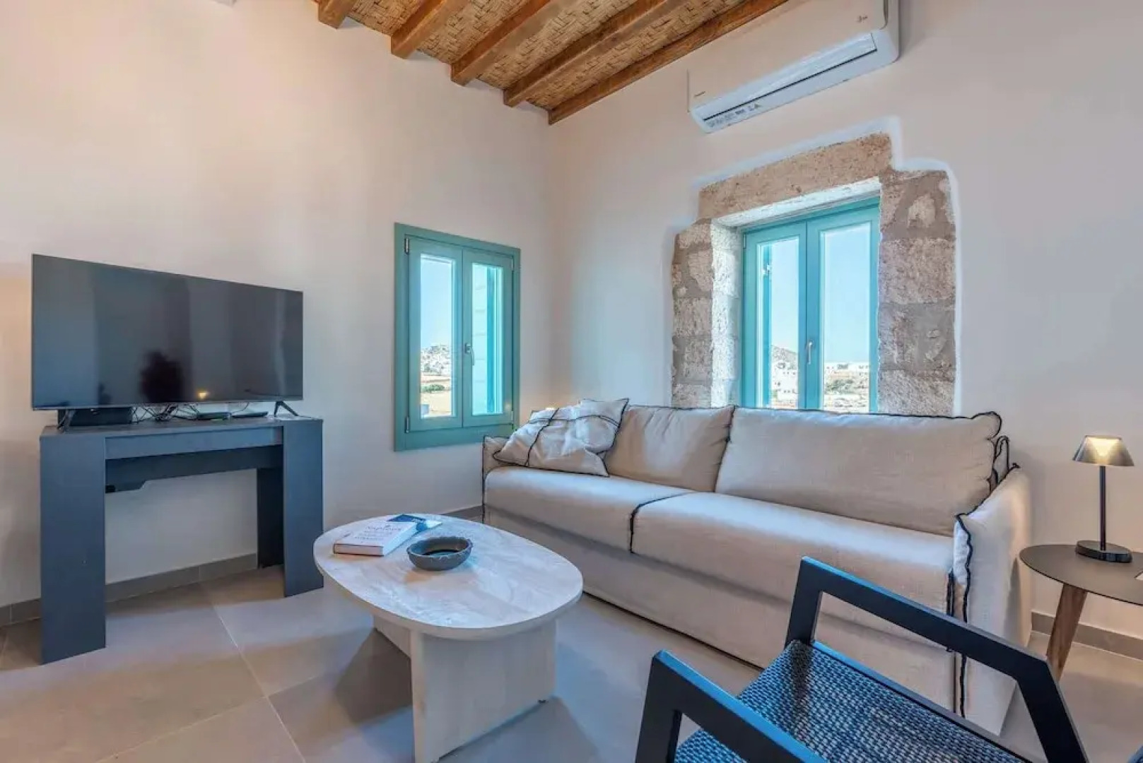 Kimolos Vibes Suites