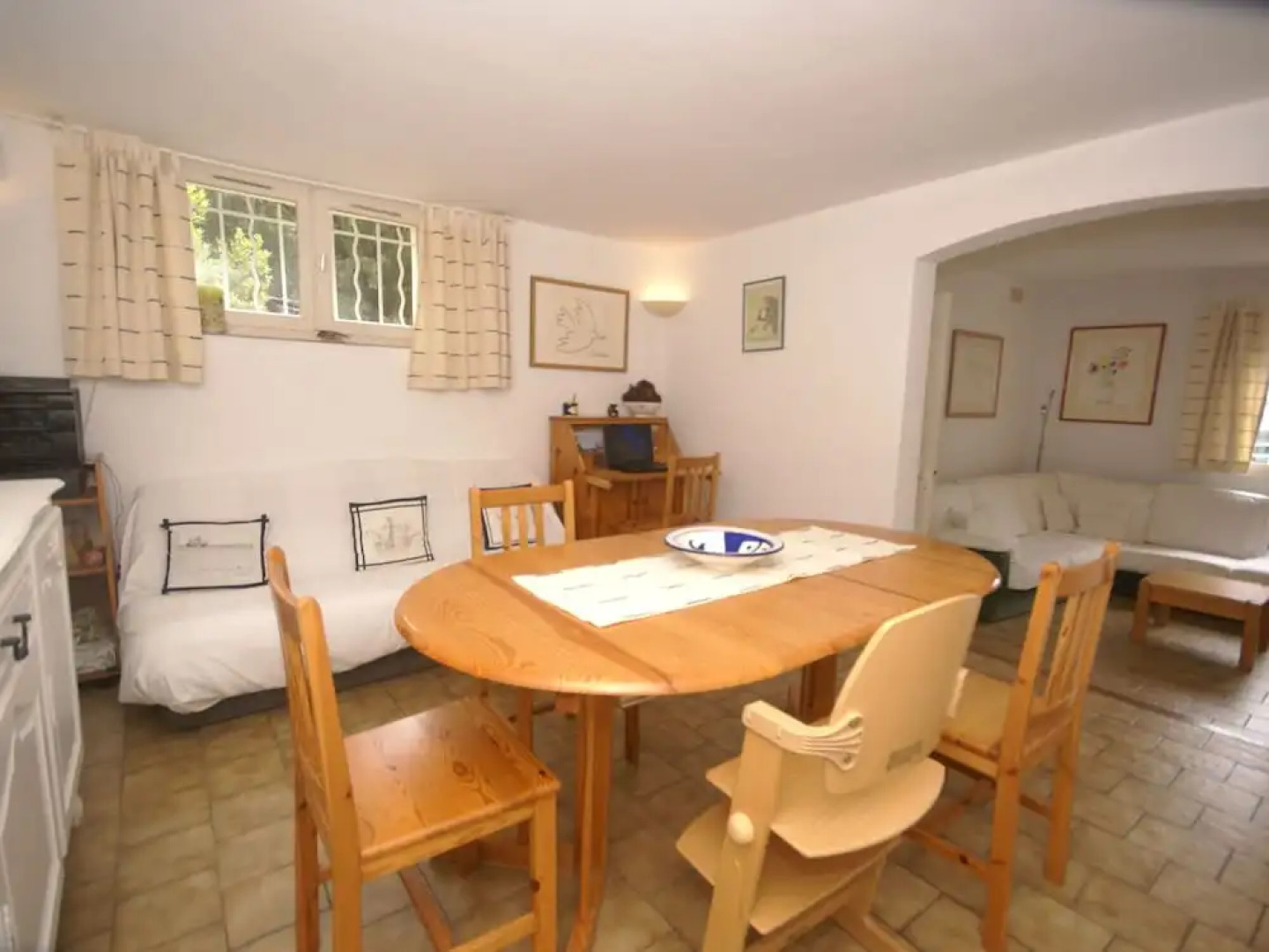 Detached House With Flowering Garden and Paddling Pool Near Signes