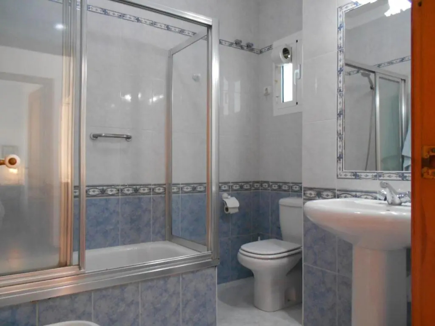 Chipiona, Costa de la Luz, Andalusia Garage, Wifi, Air Condition Beach at 300m