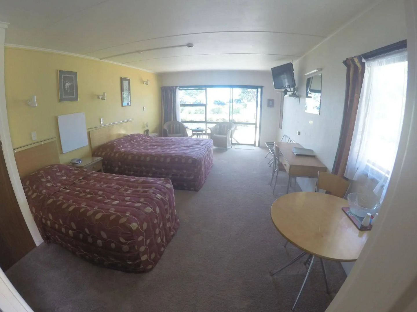 Bay Sands Seafront Studios