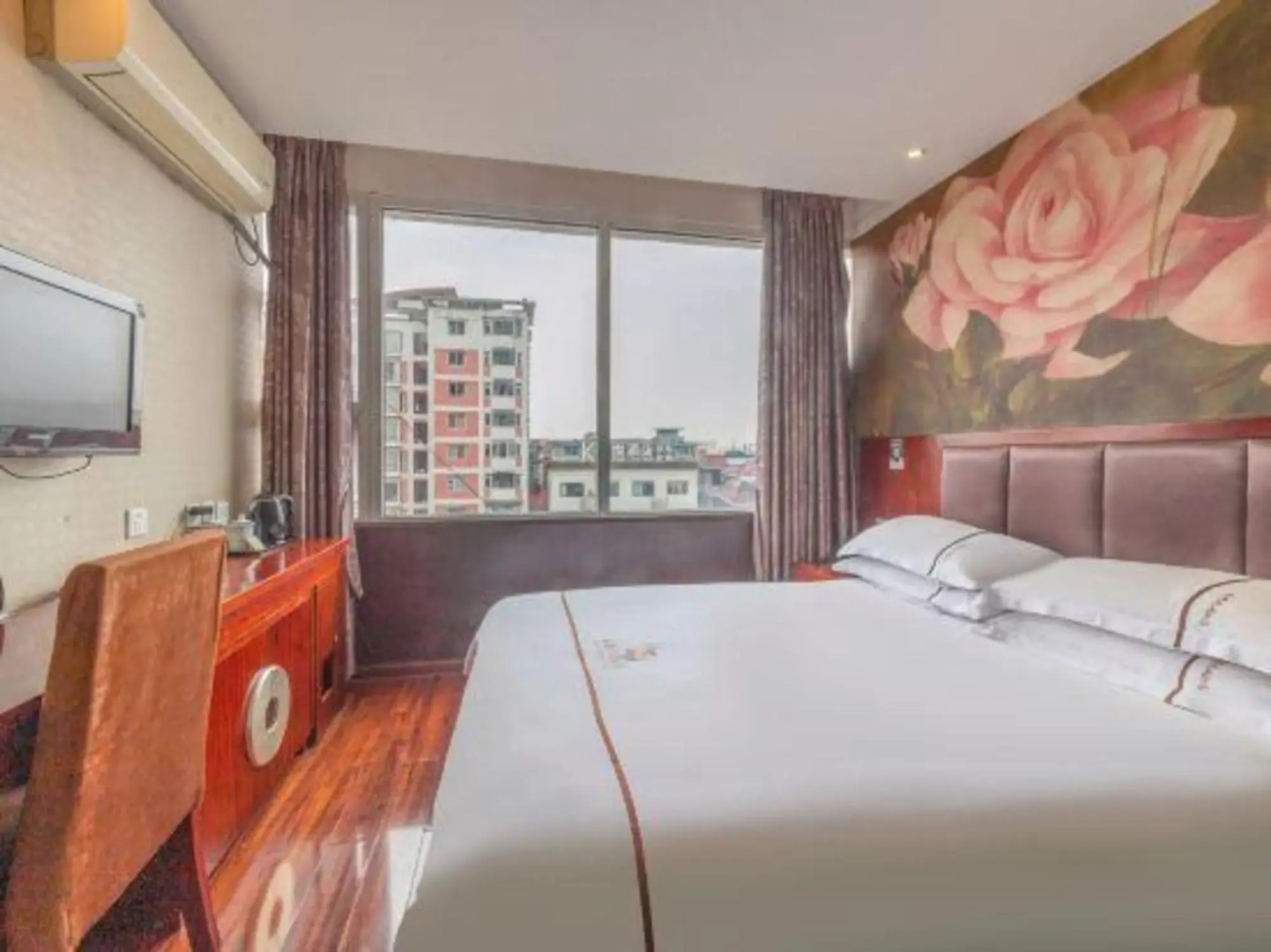 Mingshi Style Hotel (Deyang Confucian Temple Square)