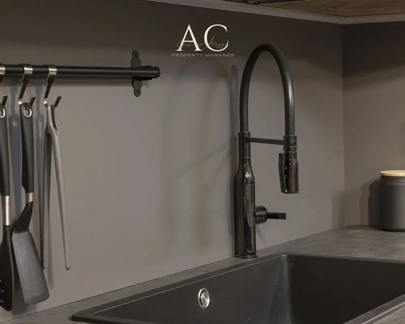 La Tana in Vione With 1 Bedrooms and 1 Bathrooms