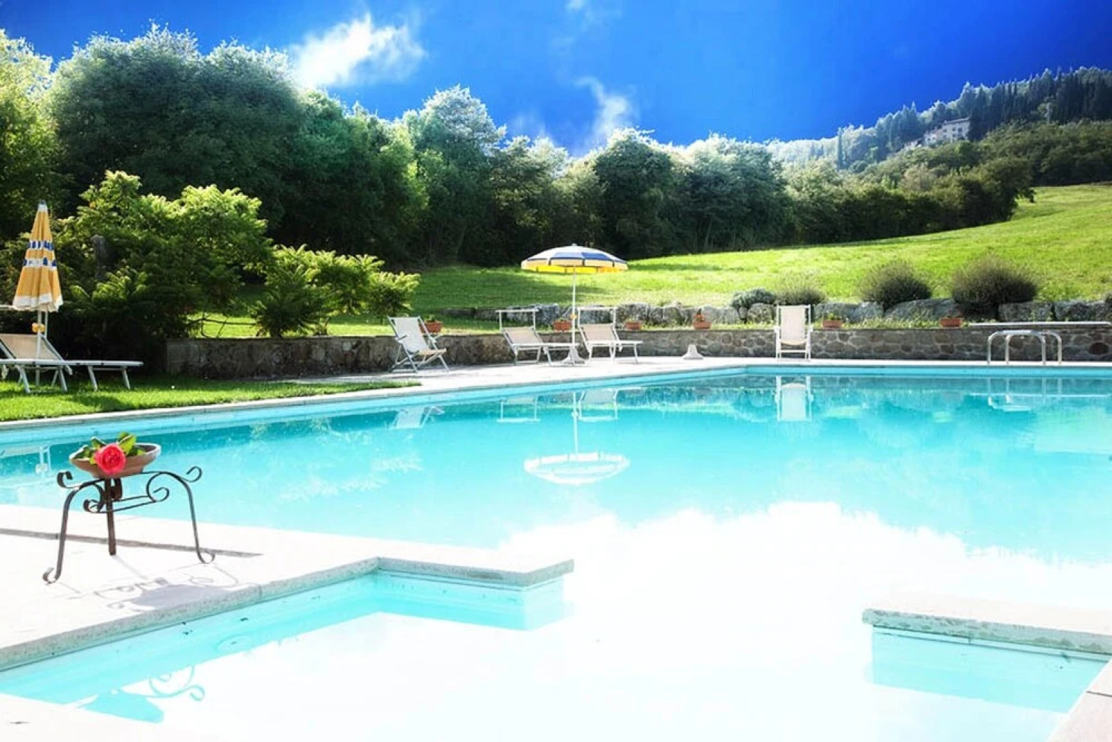 Apartment With 2 Bedrooms in Caprese Michelangelo, With Pool Access an