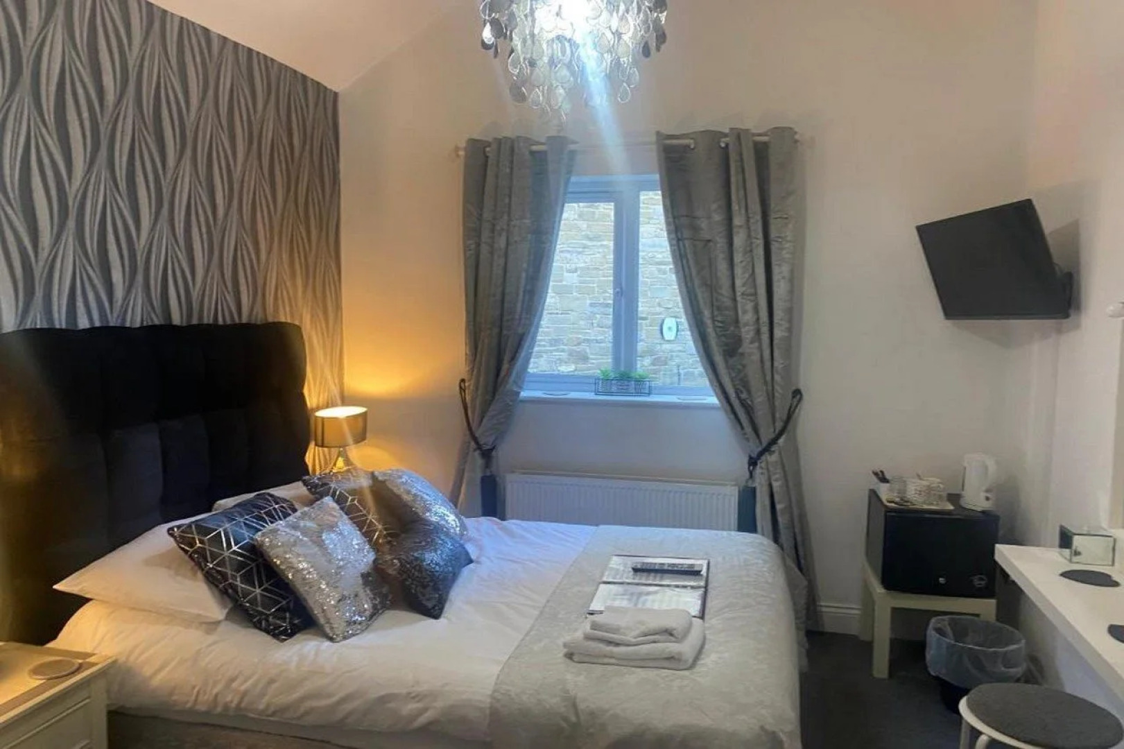 Castle Gate Guest House