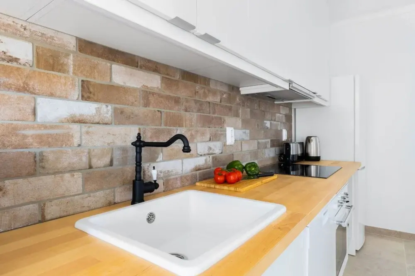 Carvoeira Surf & Family Villa