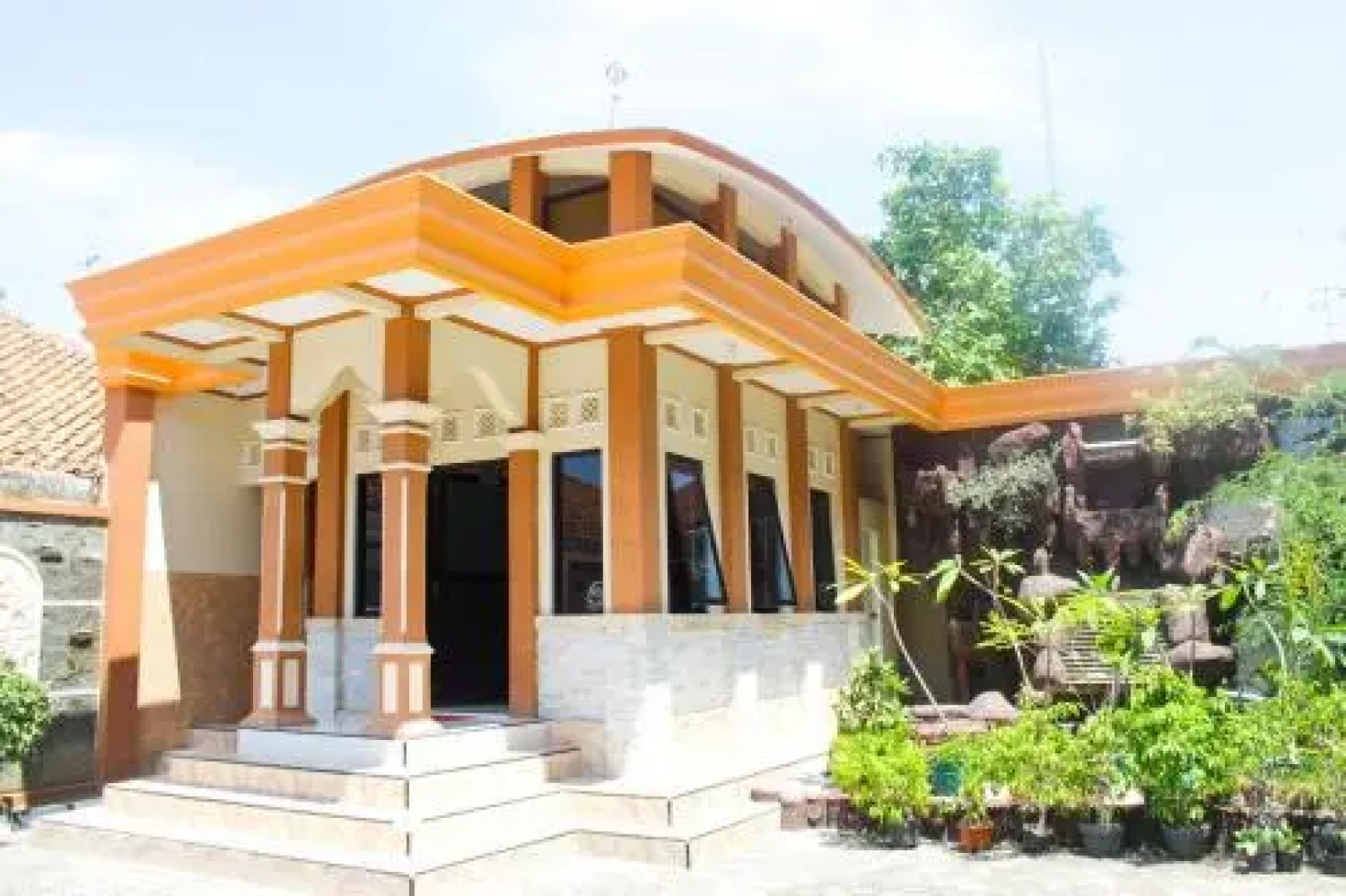 Hotel WIWI PERKASA 2