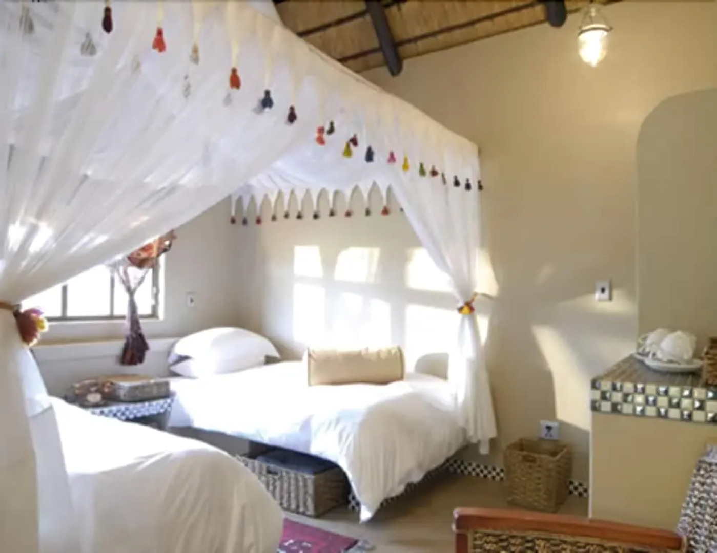 Uris Safari Lodge - Campground