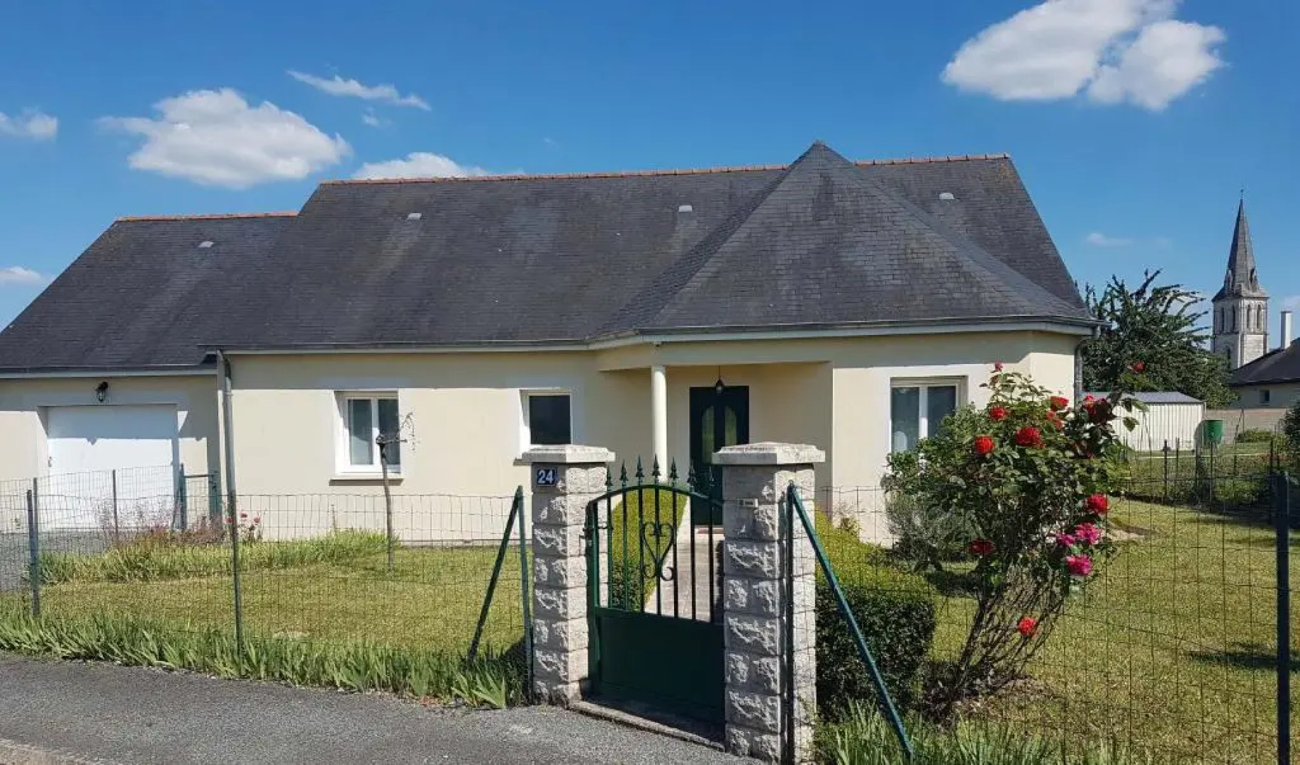 Chambre Privee Des 2 Clochers (Adults Only)