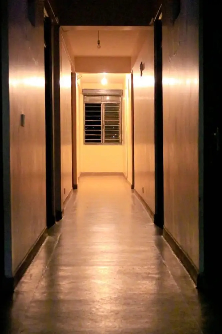 Sakawa Towers County Hotel