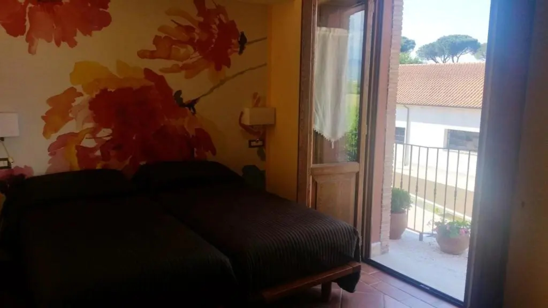 8 bedrooms villa with private pool enclosed garden and wifi at Segni