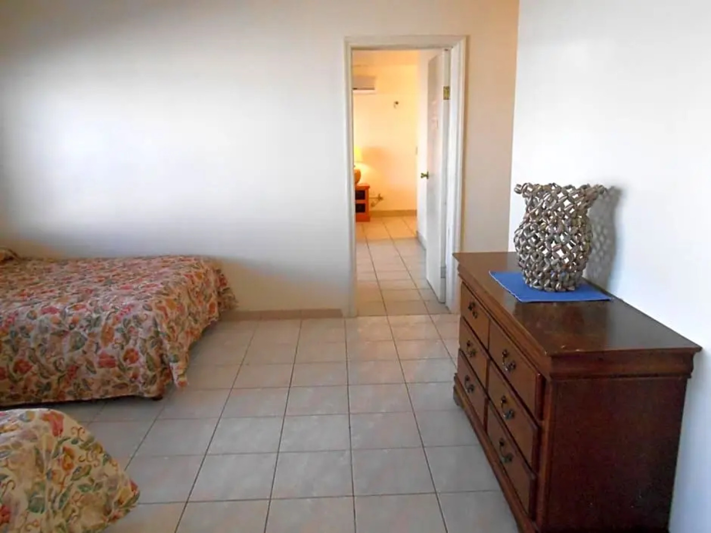 #55 Suite Bungalow Seaside Hotel & Victors RV Park