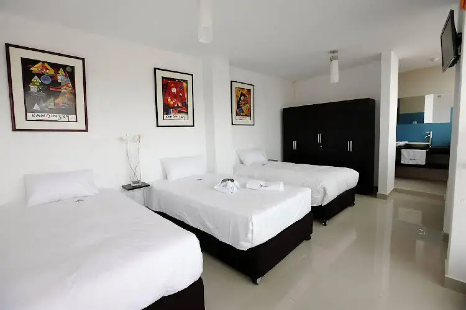 Qhamar Hotel