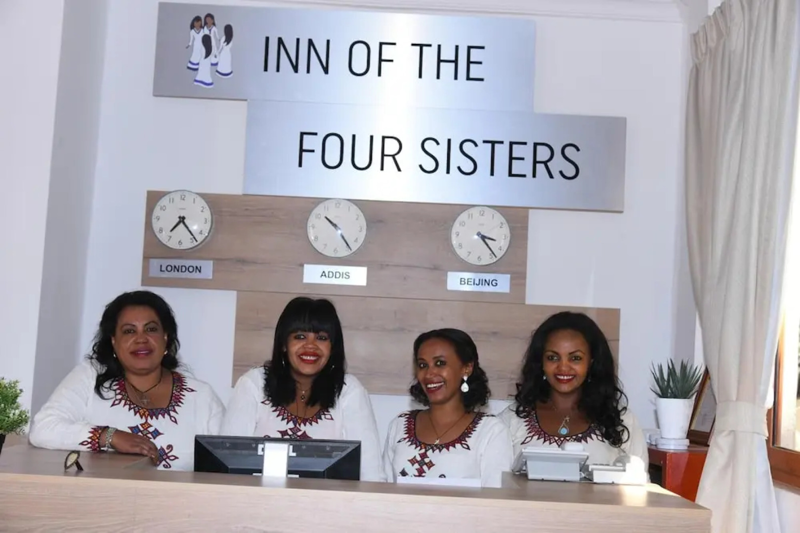 Inn of the Four Sisters