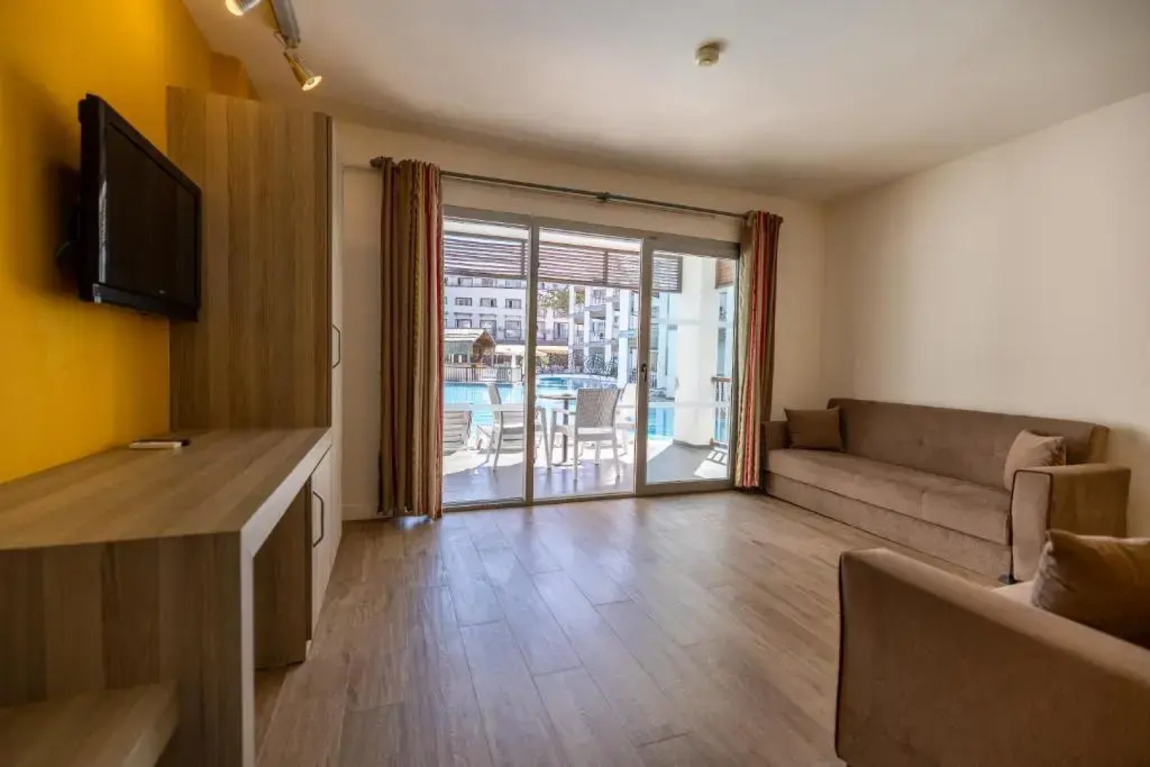 Ladonia Hotels Mio Bianco