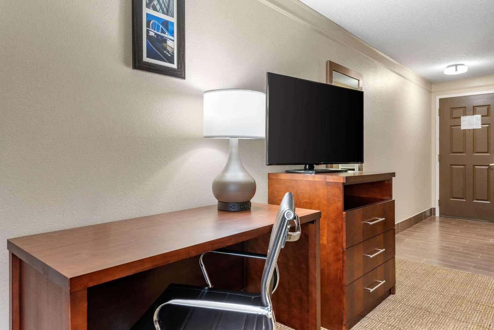 Comfort Inn & Suites Heath - Newark South