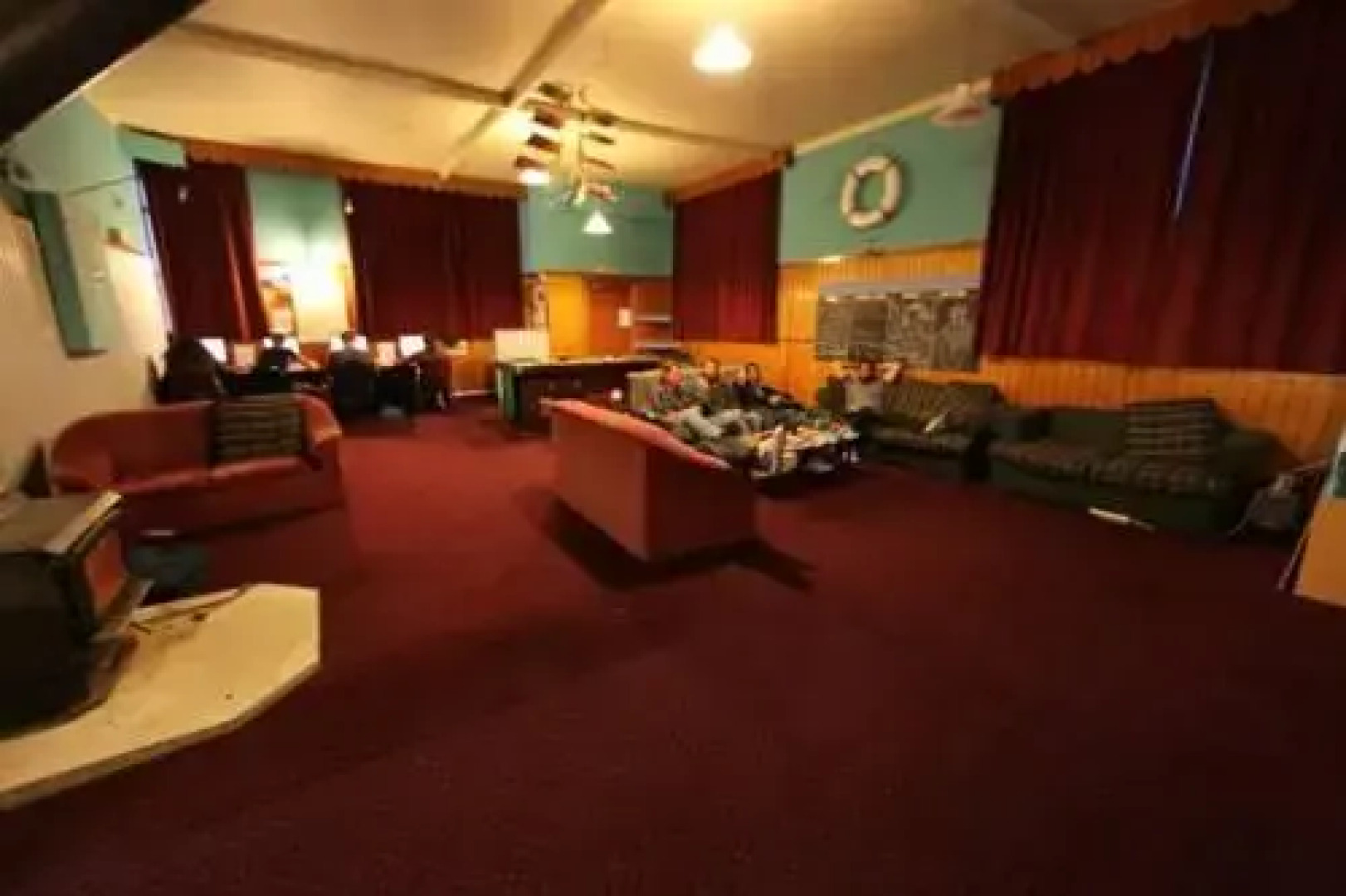 Neptunes Backpackers