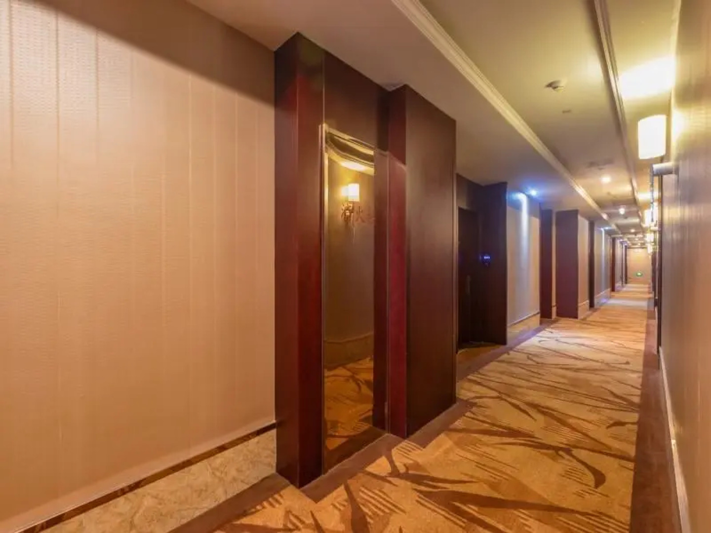 GreenTree Alliance Nanjing South Railway Station Mingfa Plaza Hotel