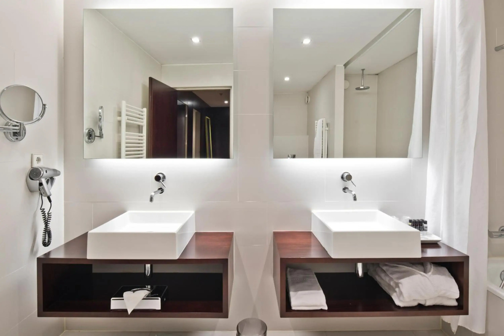 WR Hotel São João da Madeira