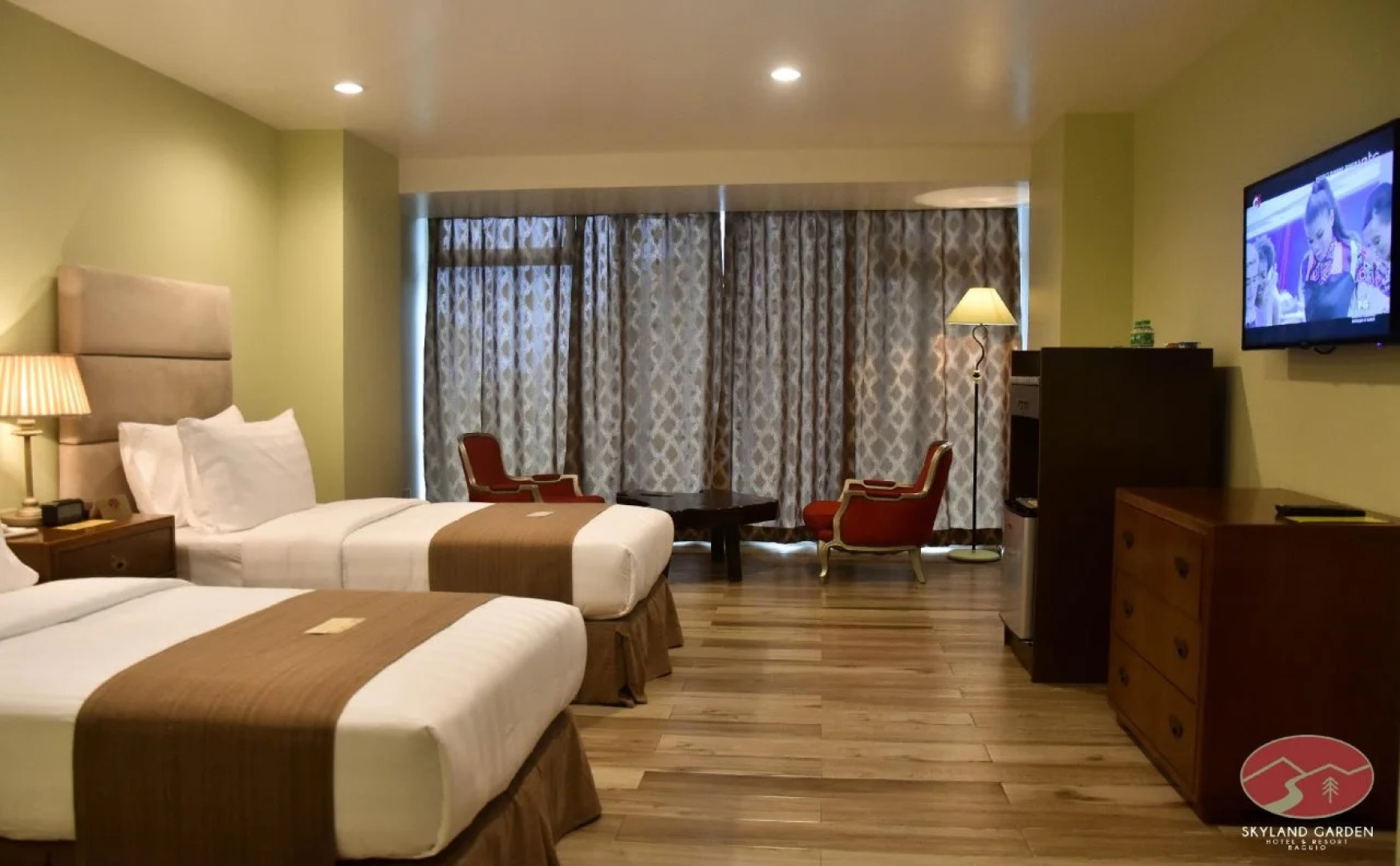 Skyland Garden Hotel And Resort