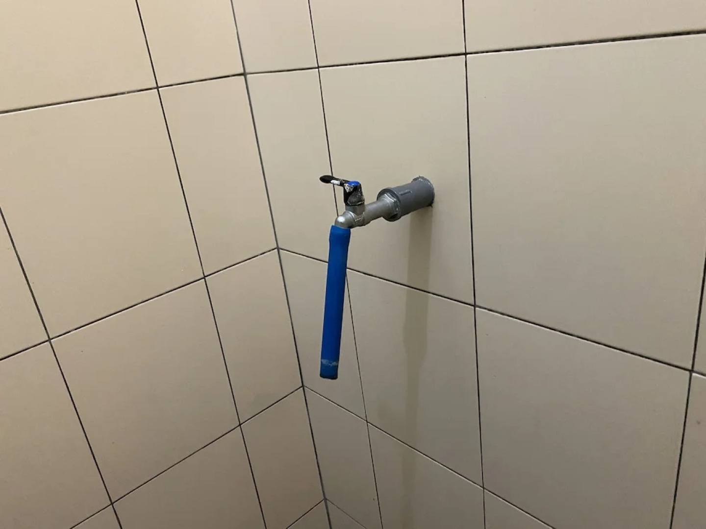 OYO Life 93258 Kos Sahabat