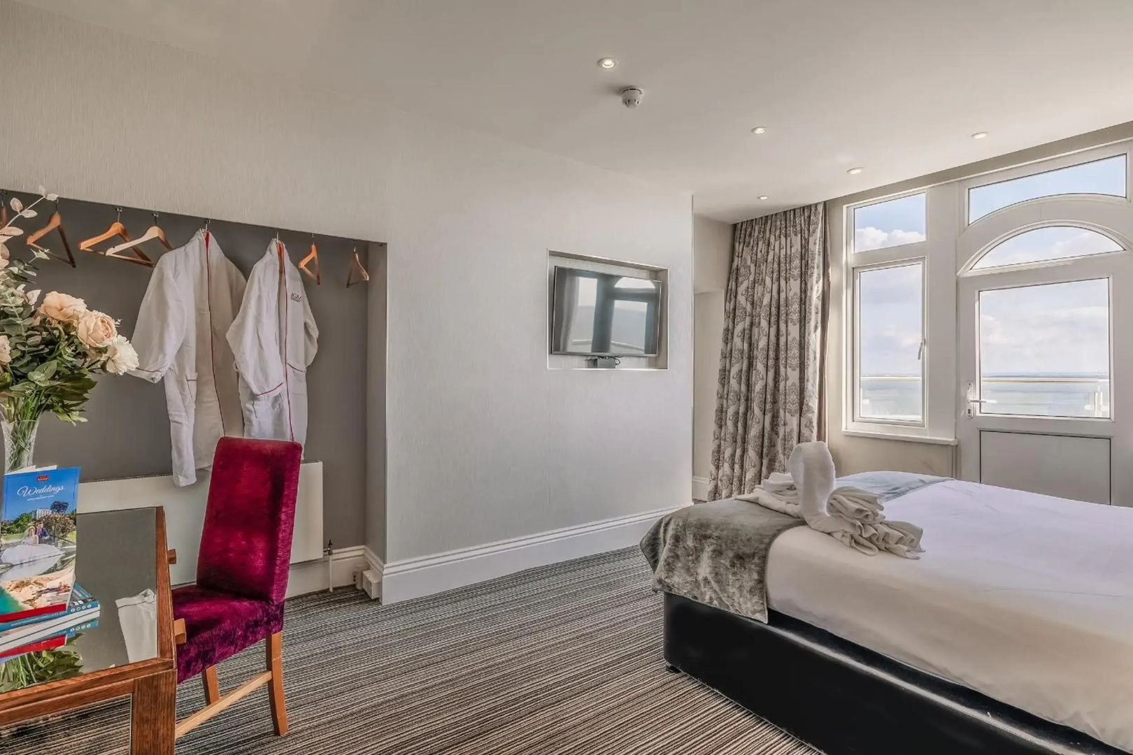 Muthu Westcliff Hotel (Near London Southend Airport)