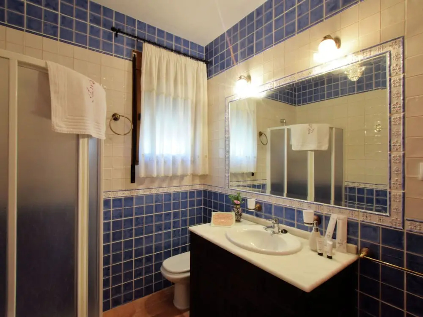 Rustic House With Swimming Pool, Beautifully Situated in Priego de Còrdoba