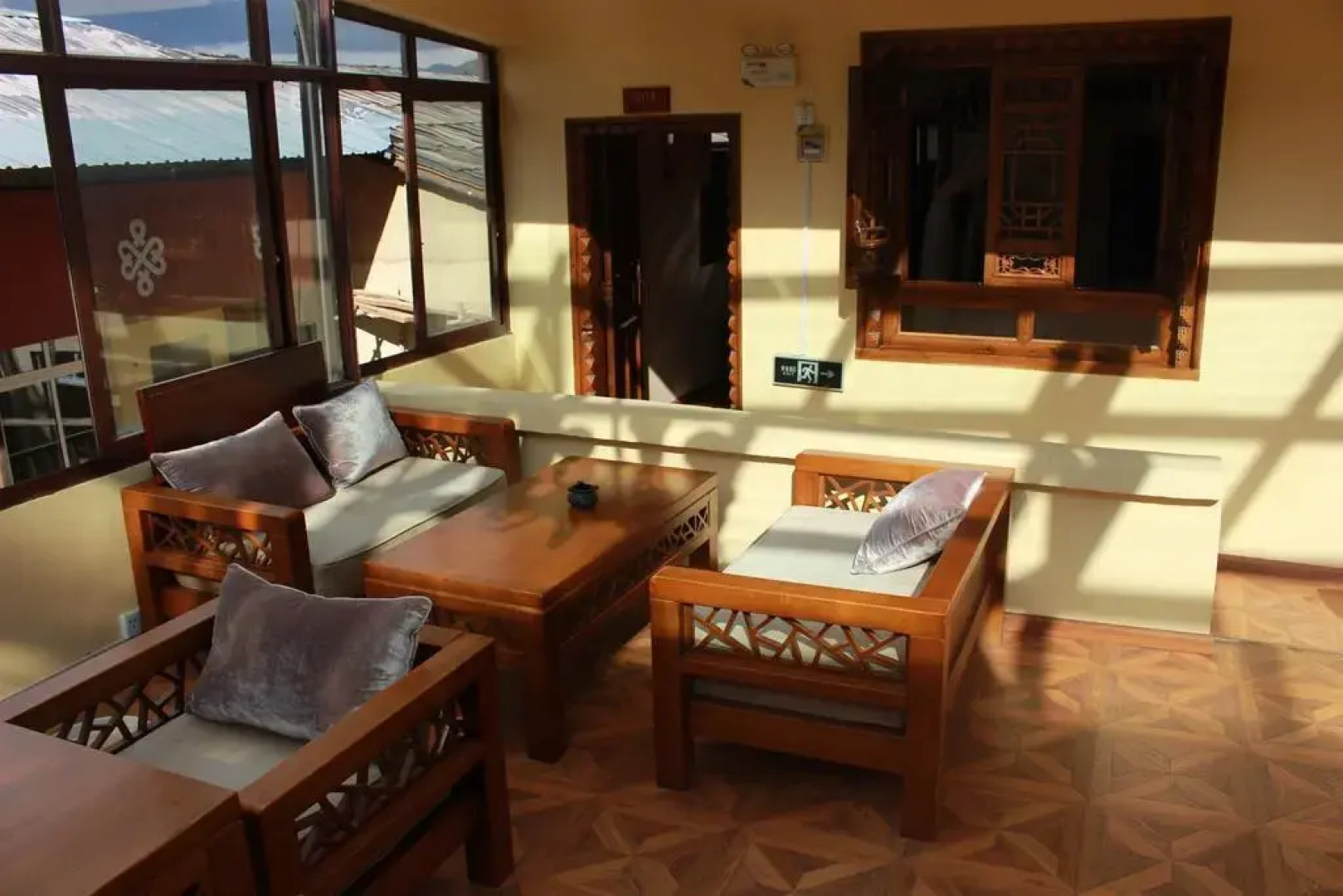 Shangri-La Lanxi Boutique Inn