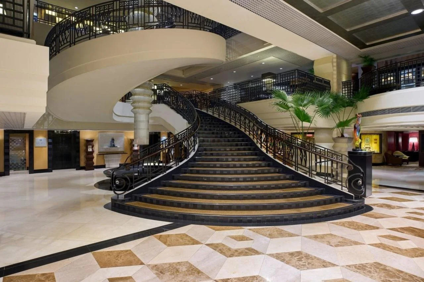 Sheraton Hong Kong Hotel & Towers