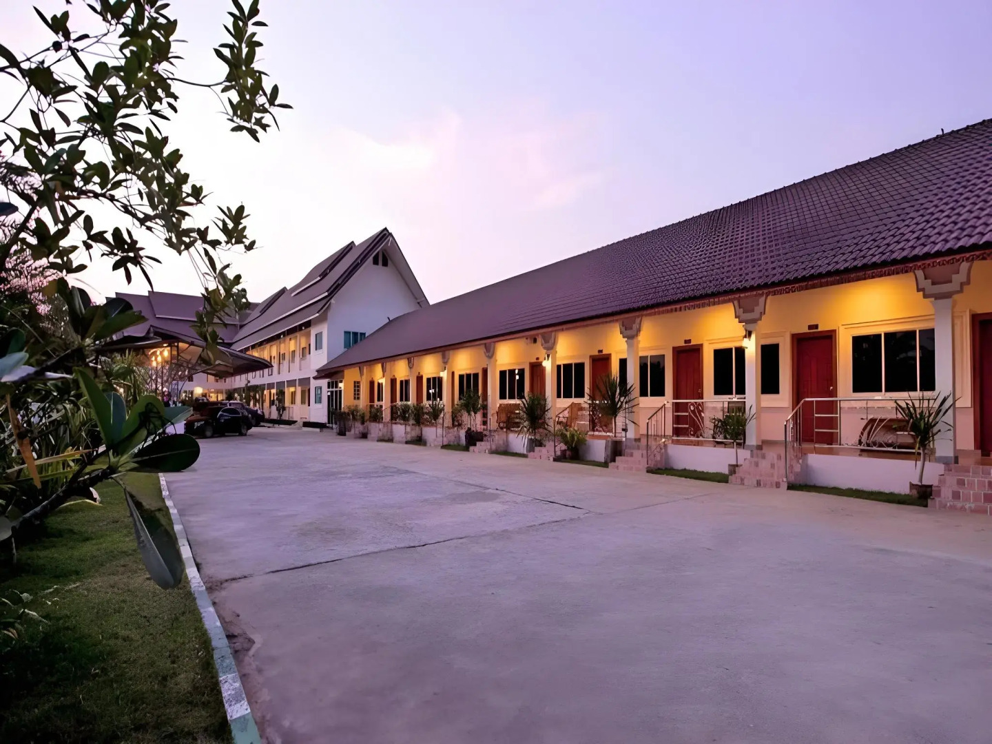 Thon Koon Resort