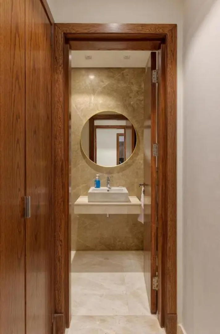 VESTA - Sheikh Zayed Residence