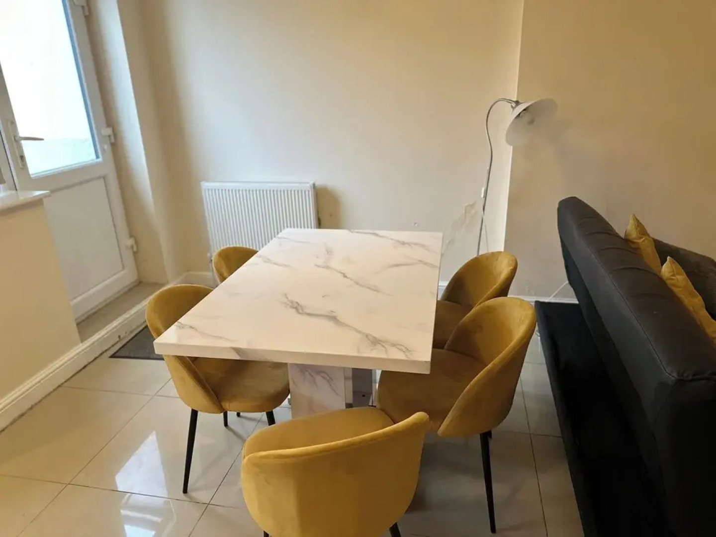 Spacious 4bed Home Near Woking Attractions&nature