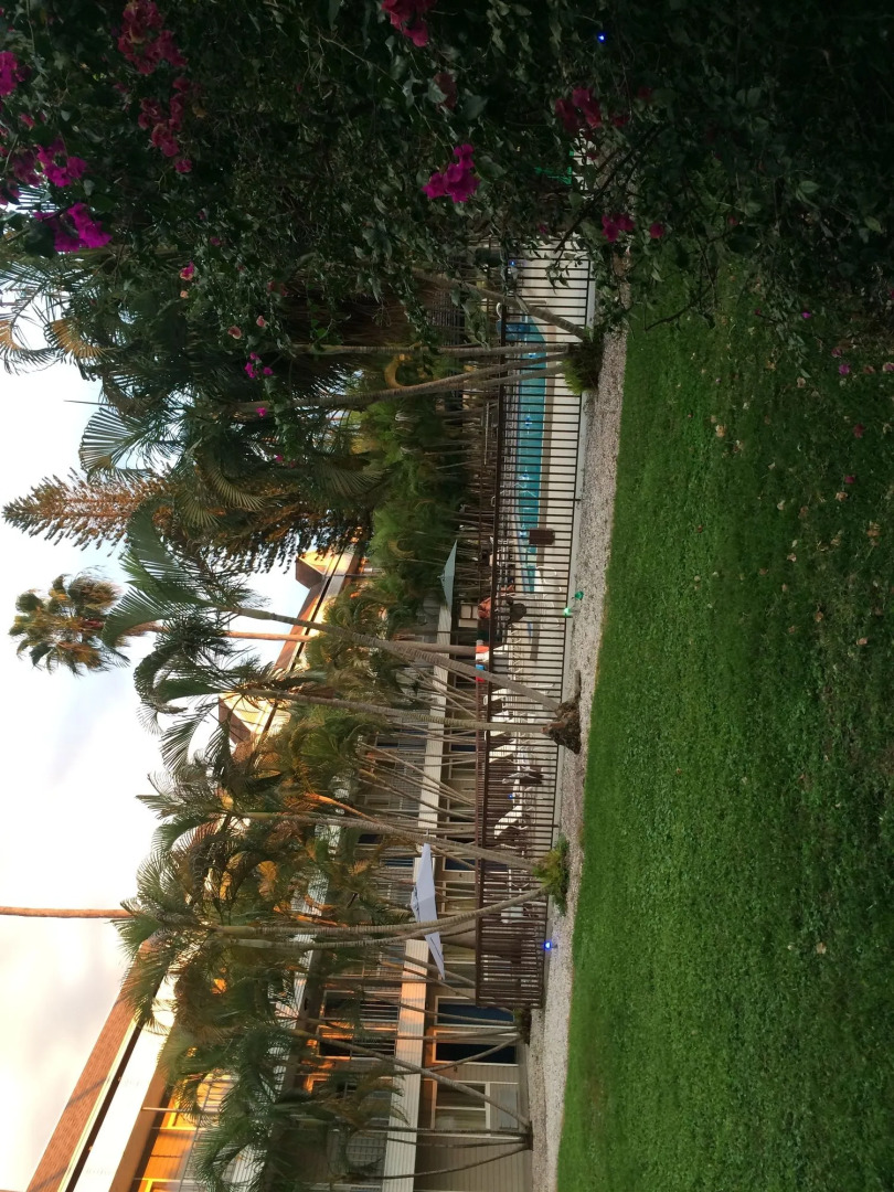 Lantern Inn & Suites