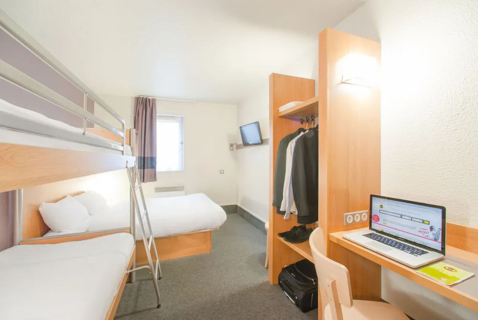 B&B HOTEL Colmar Vignobles