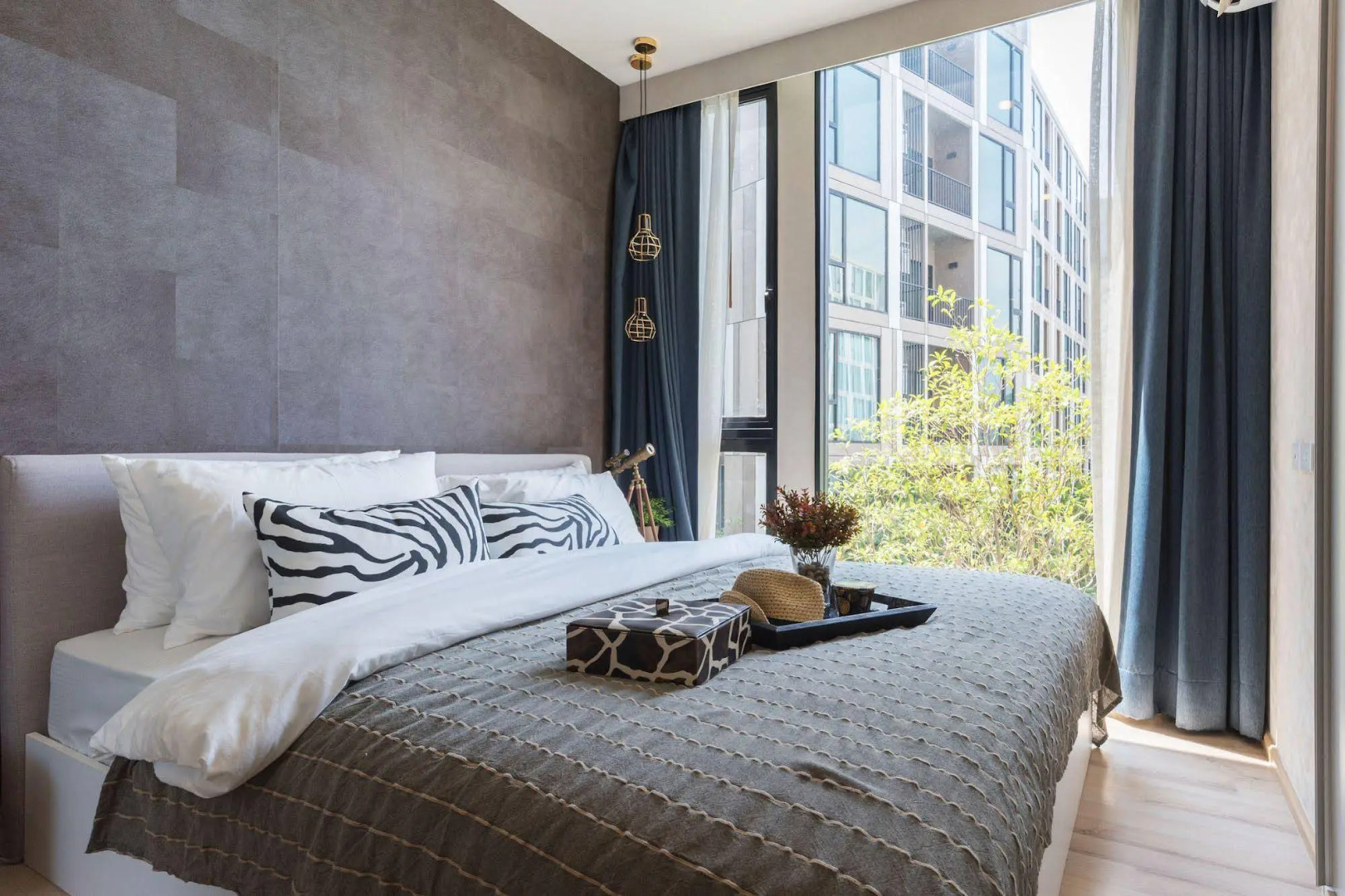 THE BASE Uptown By Favstay