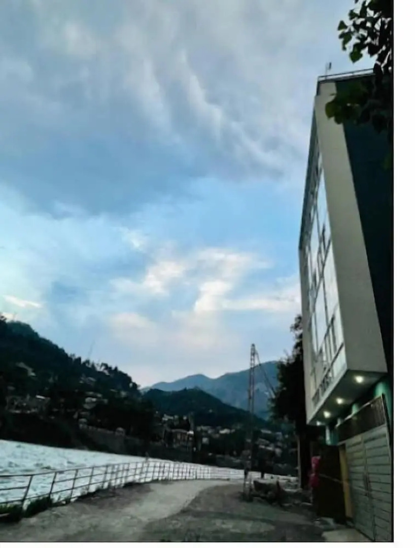 River Vibes Guest House Muzaffarabad