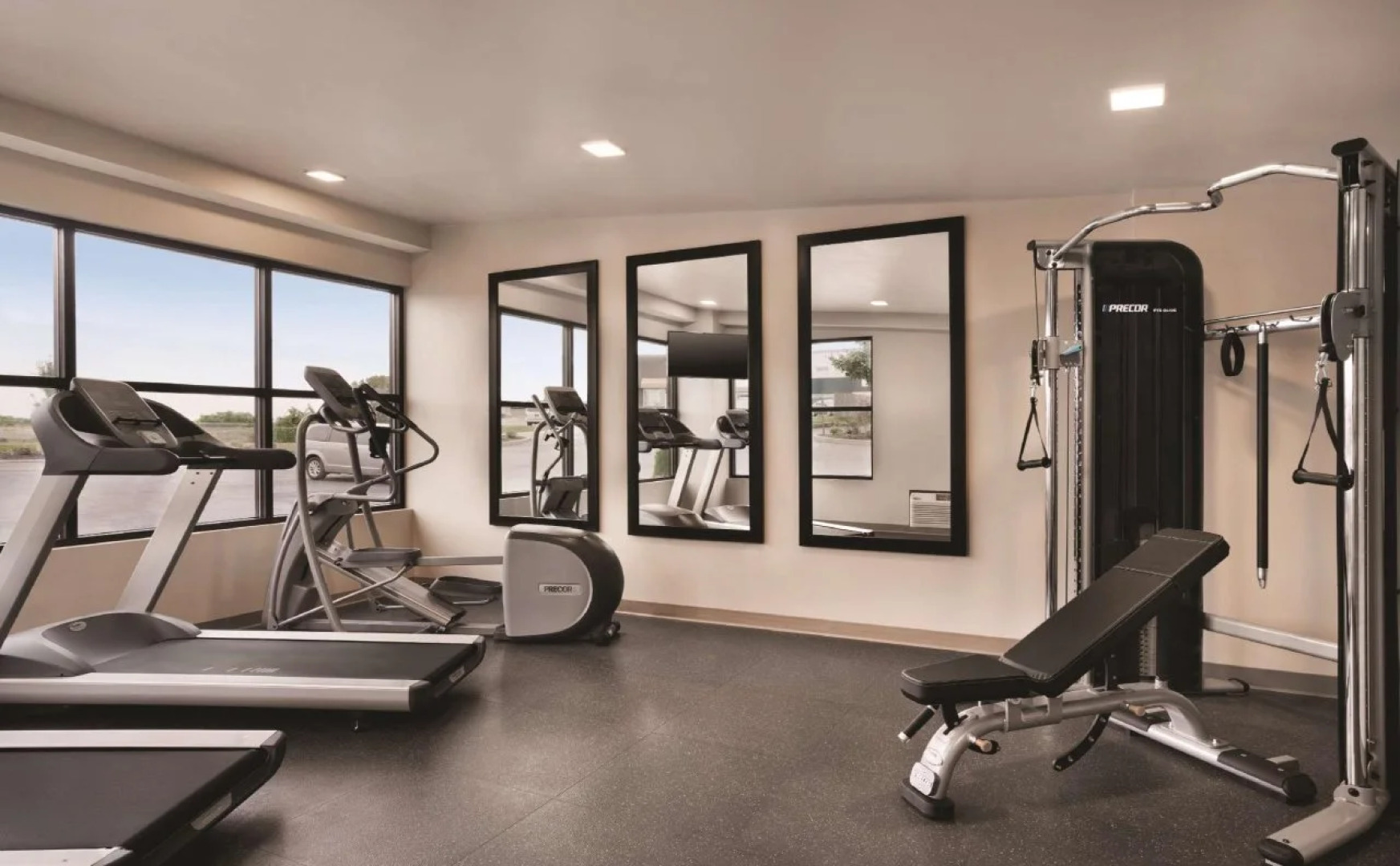 Comfort Inn & Suites Liverpool - Syracuse North