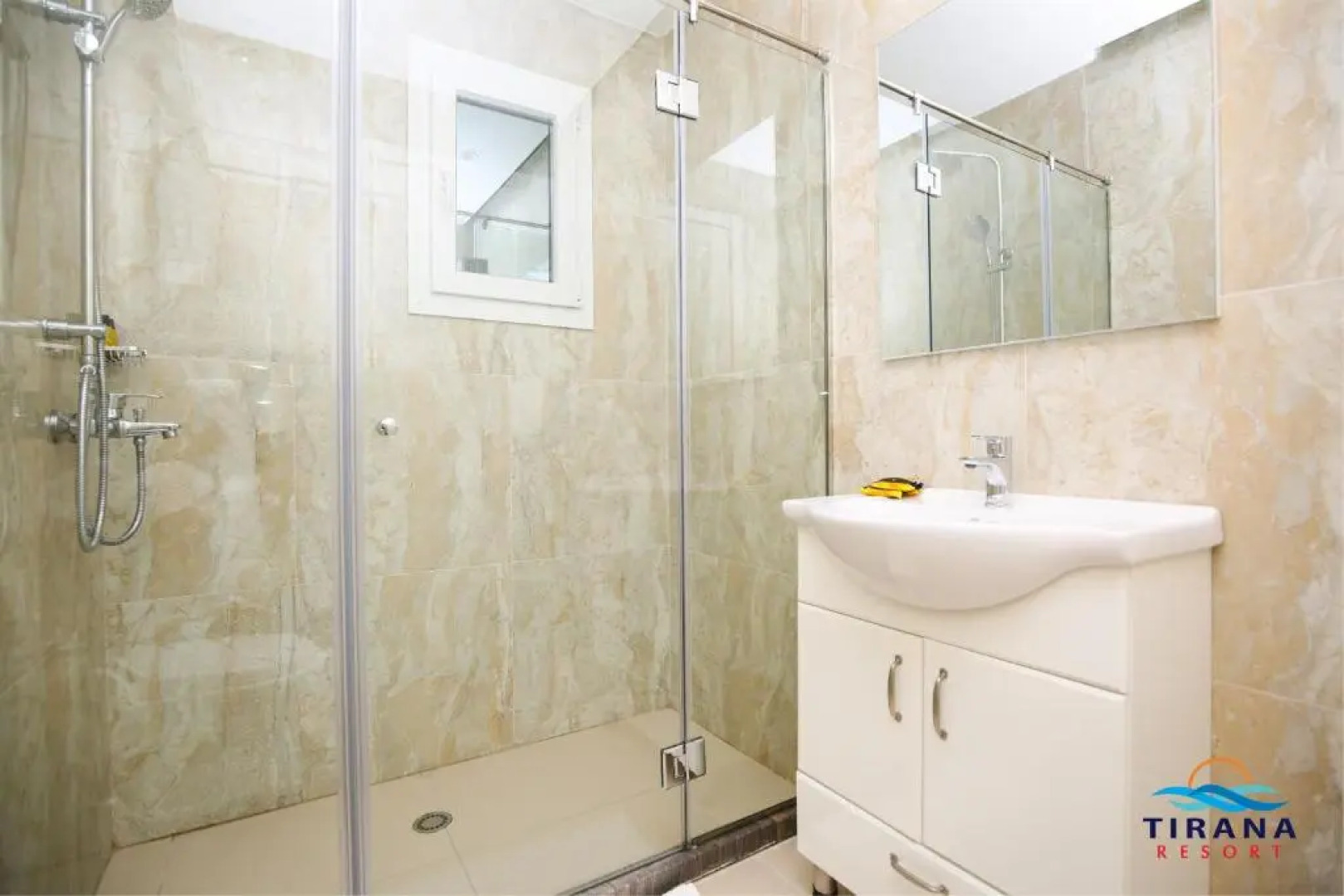 Tirana Resort Radhime