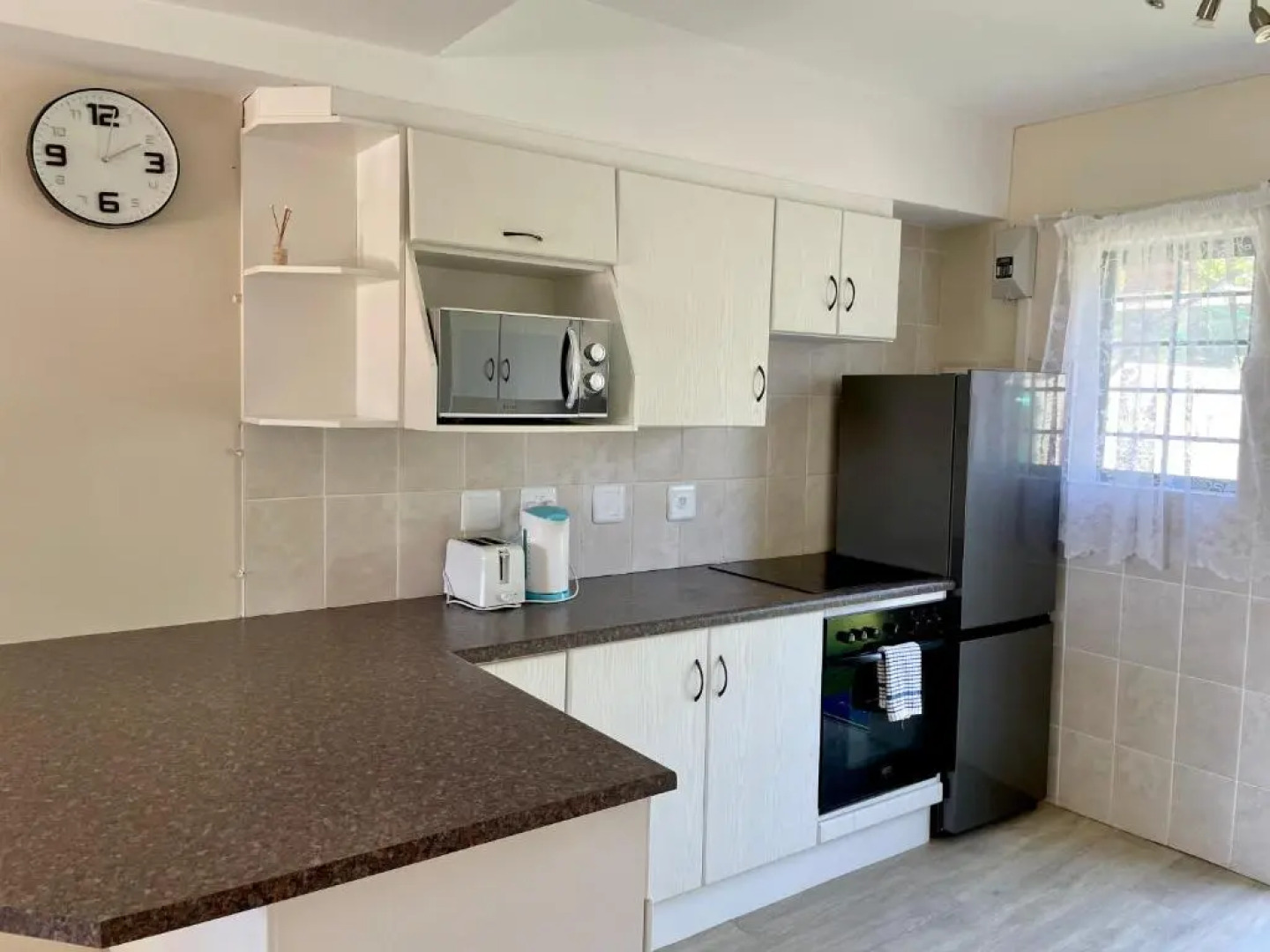 84 Settler Sands Beachfront Accommodation Sea View