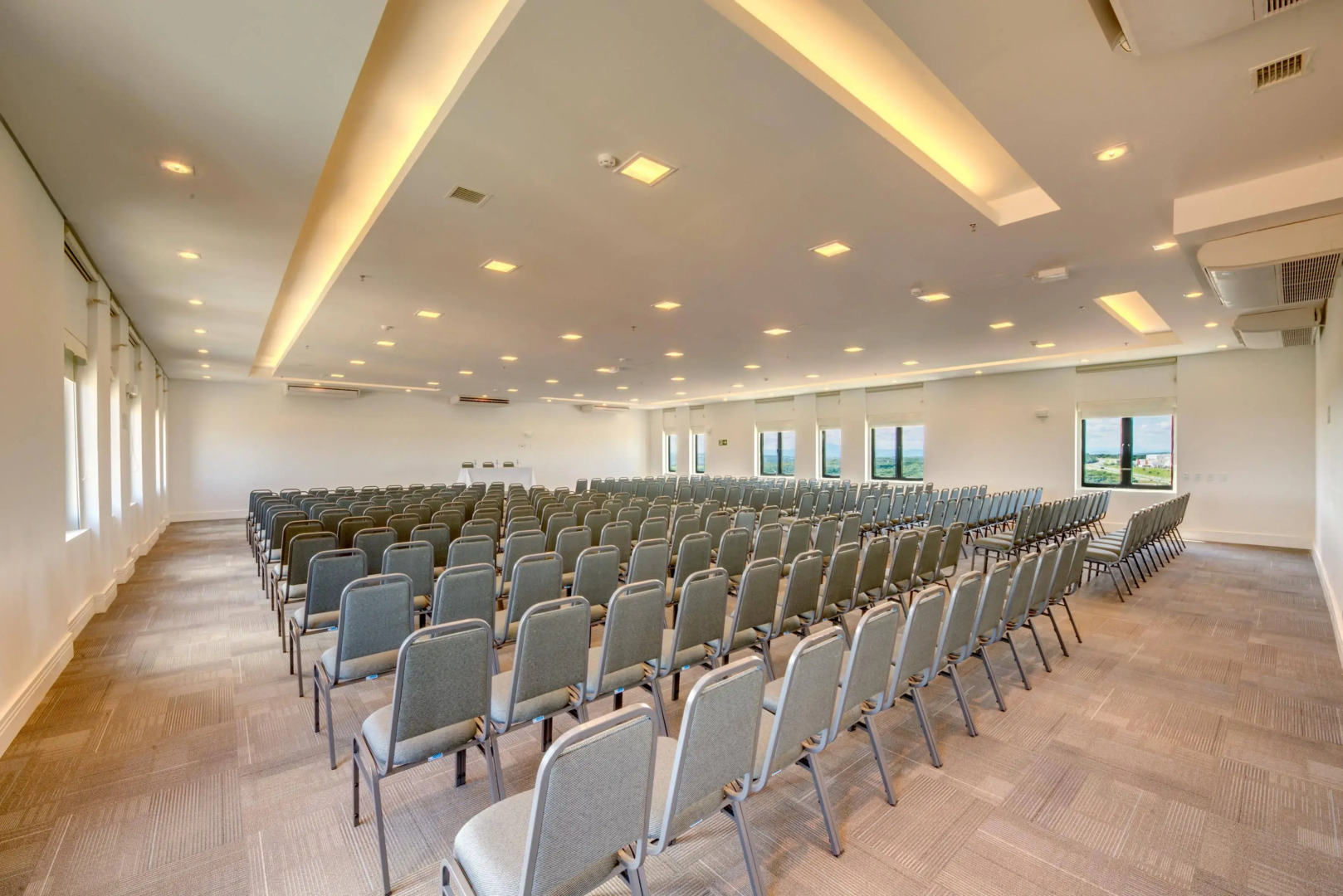 Linx Confins by Wish