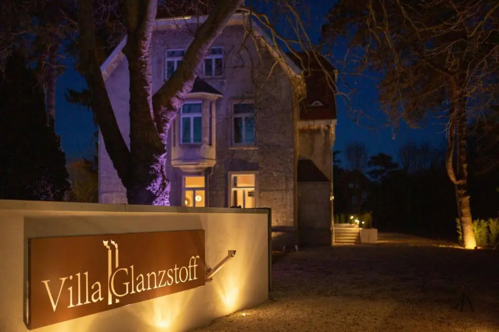 Villa Glanzstoff