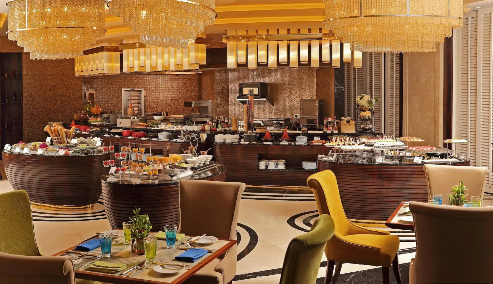 Sheraton Grand Pune Bund Garden Hotel