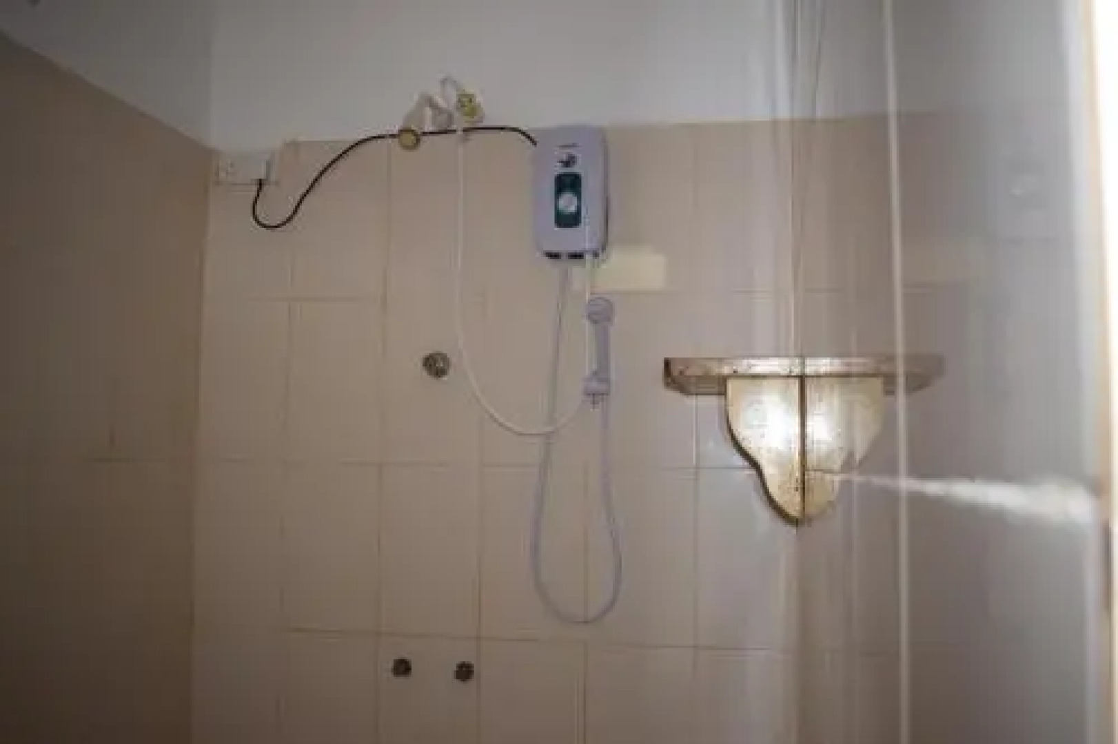 Elegant Green Beach Resort