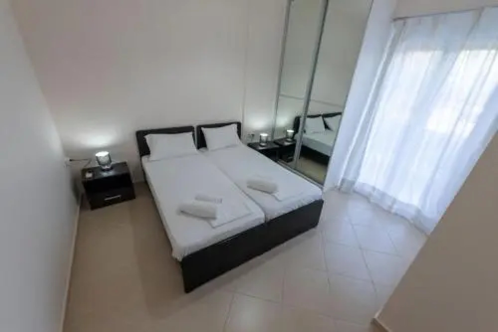 Paliochora Apartments